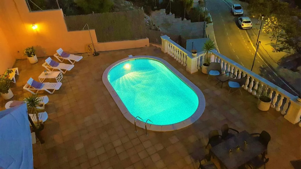 Ashram Villa Sunshine Sitges Bed and breakfast