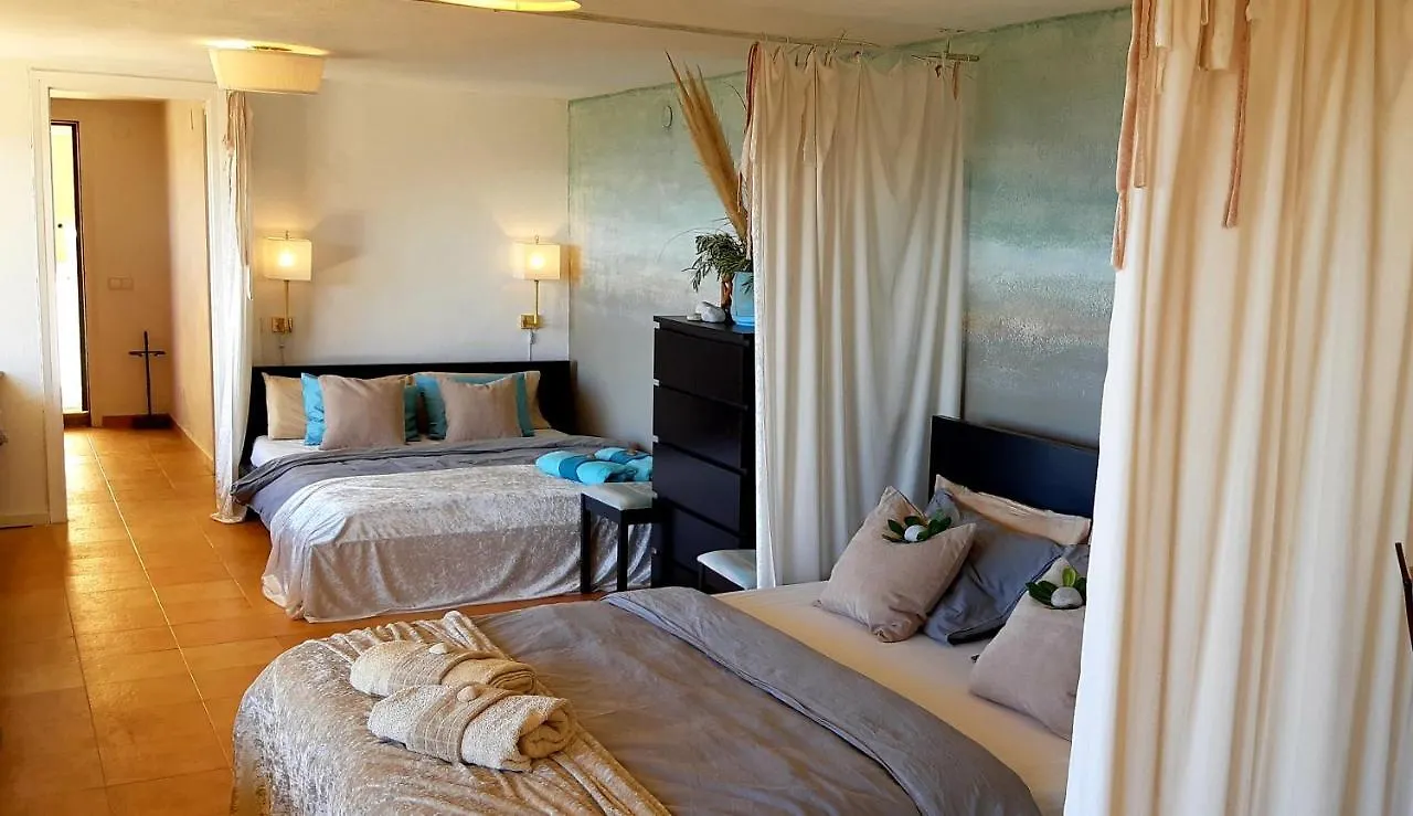 Bed and breakfast Ashram Villa Sunshine Sitges