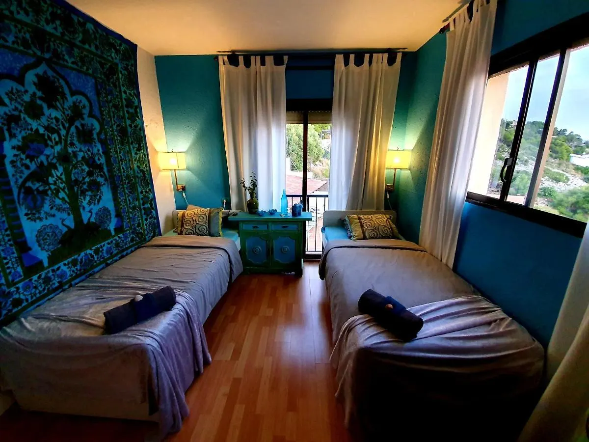 Ashram Villa Sunshine Sitges Bed & Breakfast